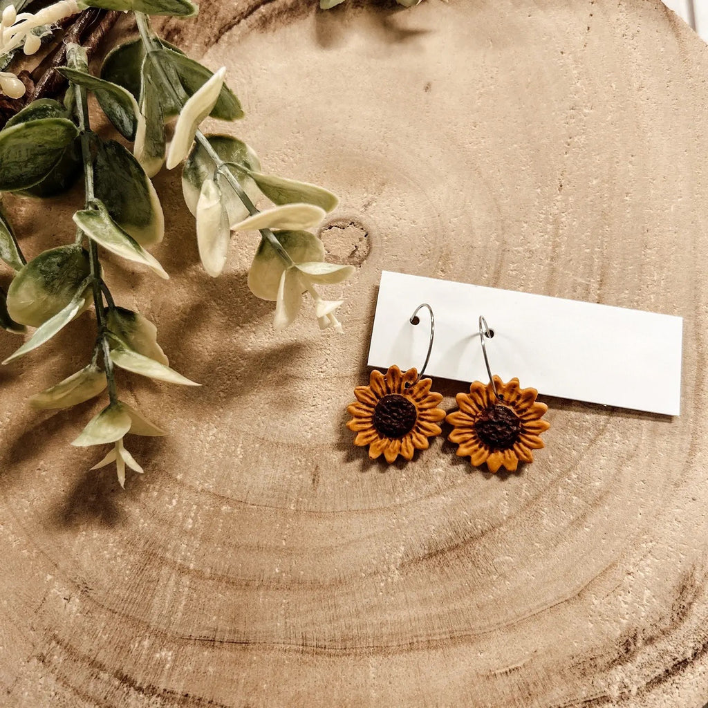 The Dainty Sunflower - Lily Rose Co. Marketplace 